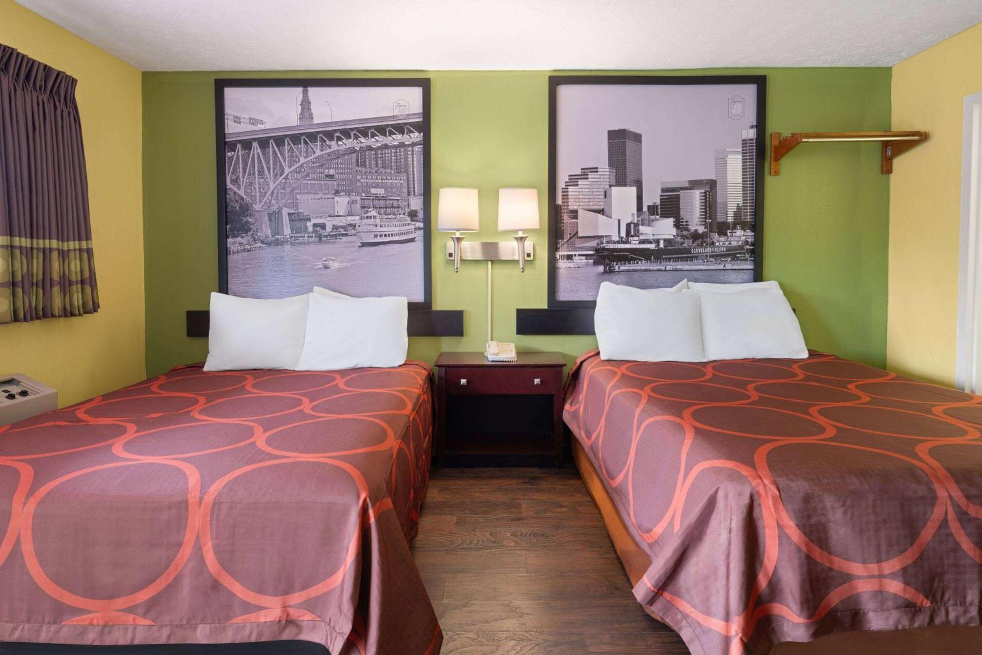 Super 8 By Wyndham Youngstown Girard Eksteriør bilde